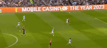 【英超】拉10世界波难奈福登双响，曼城3-1曼联