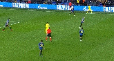 1637697107530047826.gif PP电子(中国)-【欧冠】C罗破僵+策动桑乔进球 曼联2比0胜黄潜出线