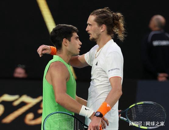 辛纳赢了数据输了比赛?张帅双打喜夺冠,王美丽袁悦再出战