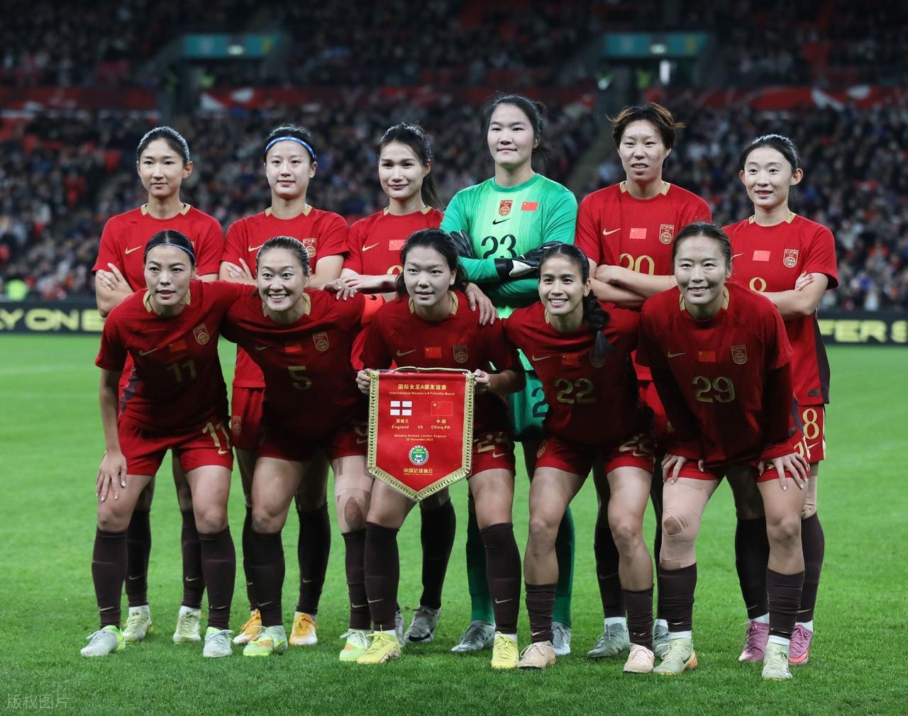 比赛还没开打，中国女足先迎来两个坏消息，球迷担忧！