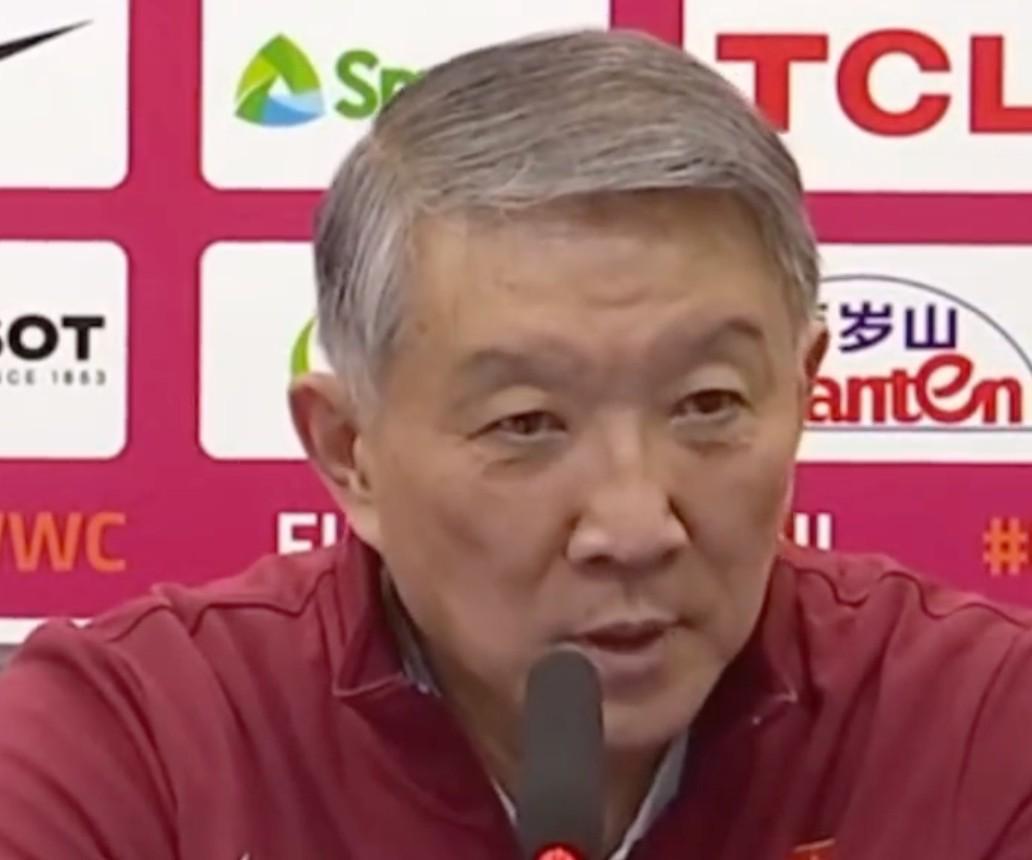 PP电子(中国)-宫鲁鸣：虽然比赛赢了但大家放得不够开，对抗水平还需要提高