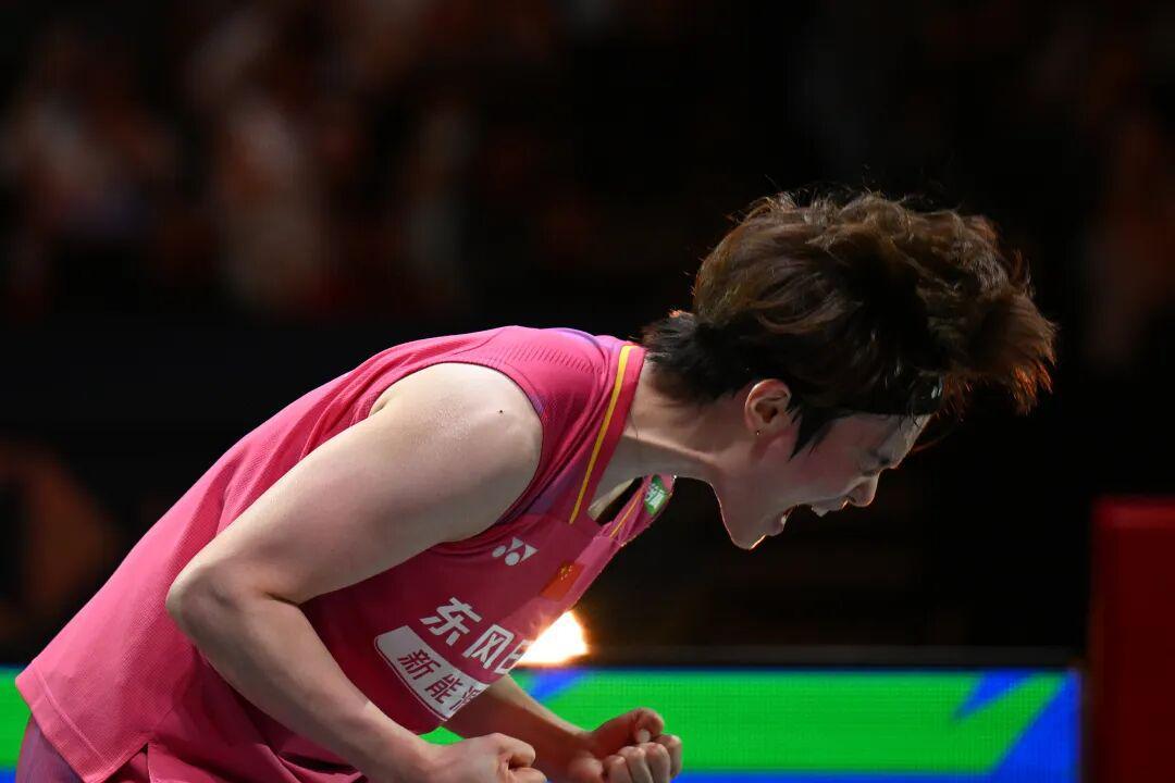 7年了 终于有人敢在全英赛场这样打安洗莹