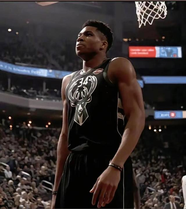 PP电子(中国)-中断了！字母哥保持7年的NBA纪录，续不上了，5412万年薪摆上货架|吉安尼斯·安特托孔波|雄鹿|扬尼斯-阿德托昆博|圣安东尼奥马刺队|密尔沃基雄鹿队_新浪体育_新浪新闻