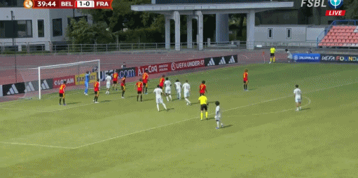 PP电子(中国)-半场:U17比利时1-0法国U17,德里森助攻贾登-塞克破门